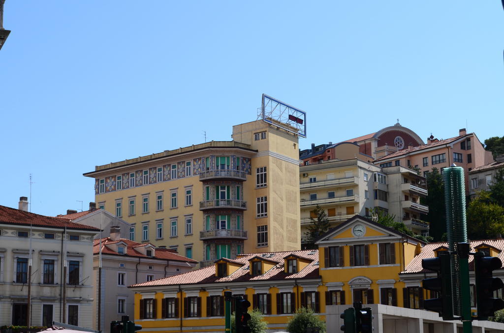 Zudecche 1 Bed & Breakfast Triest Exterior foto