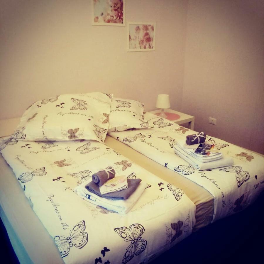 Zudecche 1 Bed & Breakfast Triest Exterior foto